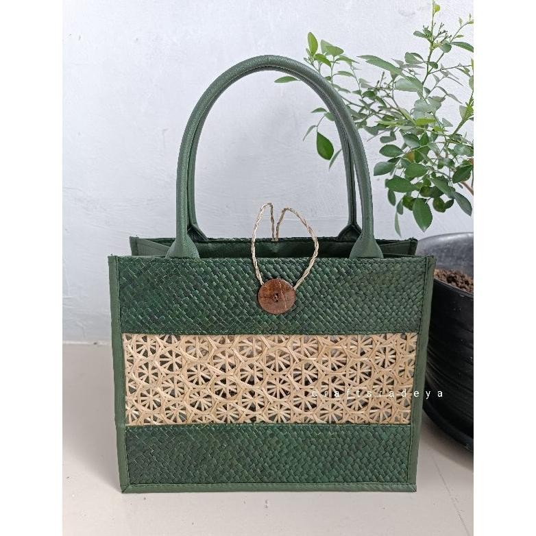 

JH85 Tas Hampers (301525) Bambu Mika Kombinasi Anyaman pandan Tutup batok / Tas Parcel Imlek Natal Idulfitri Termurah Hemat