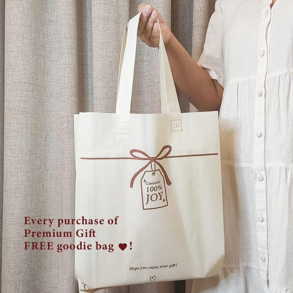 

VIRAL Custom Premium Hardbox - Kotak Kado Custom 27x22x8cm hard box custom jg-56