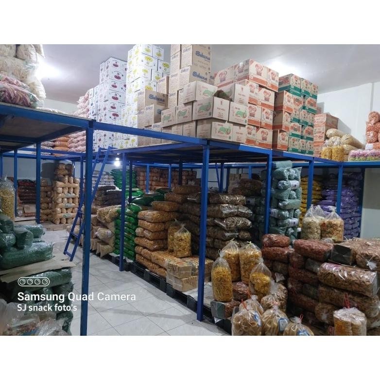 

Terpercaya Bastik Daun Jeruk 1Kg /Basreng Merk Jedepe /Pedas /Mantap Grosir