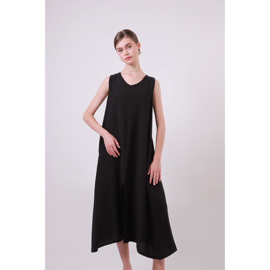 Berrybenka - Dress Korean Style Wanita Sofia Roselyn Sleveless Dress Panjang Tanpa Lengan