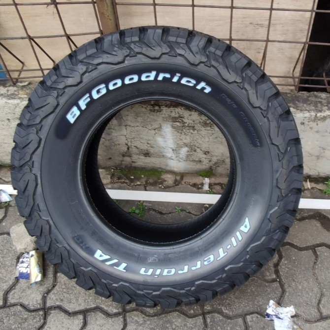 Ban BF Goodrich AT T/A KO2 235/75 R15 BFG Made in USA Jeep Cj7 Katana