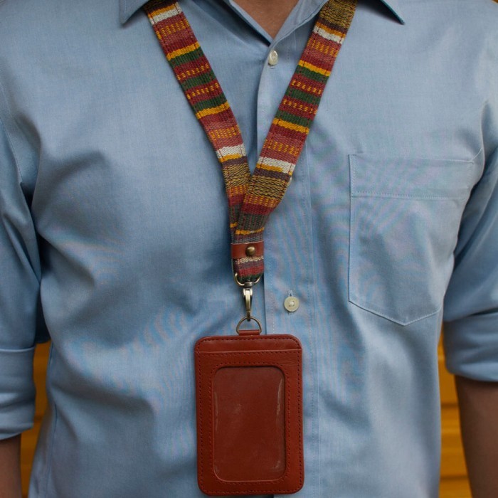 

Terlaris Name Tag ID Card Holder - Noesa - Selip Kulit Lanyard SALE