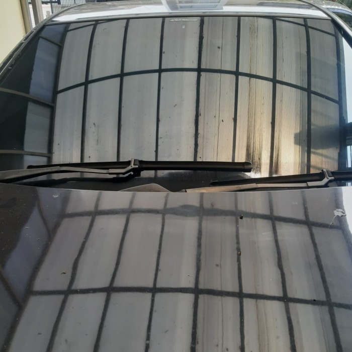 KACA FILM MOBIL (KACA DEPAN) SOLAR GARD - BLACK PHANTOM 30%&40%