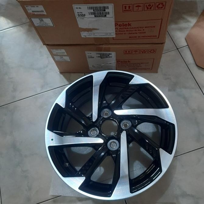 [ P & G ] Velg Pelek Daihatsu Sigra 2023 2024 Ori