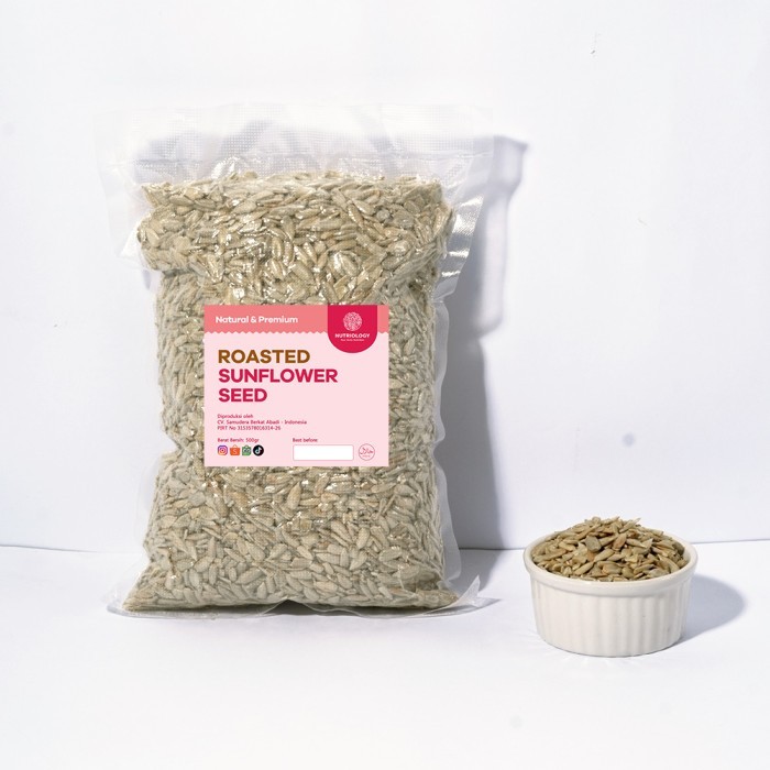 

Terlaris Sunflower Seed roasted 500 gr kuaci Biji bunga Matahari panggang kupas SALE