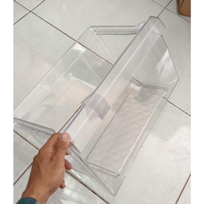 RAK SAYUR DAN BUAH KULKAS INVERTER 2 PINTU LG SMALL MEDIUM