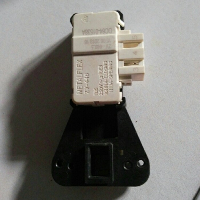 DOOR LOCK MESIN CUCI SAMSUNG