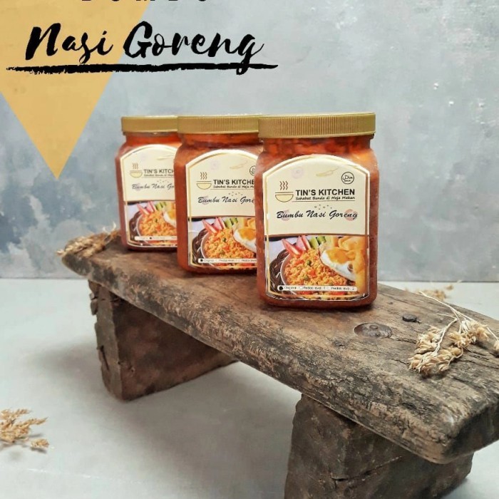 

Lhiu Bumbu Nasi Goreng Tin'S Kitchen 375 Gr. Bumbu Nasgor Instan Premium