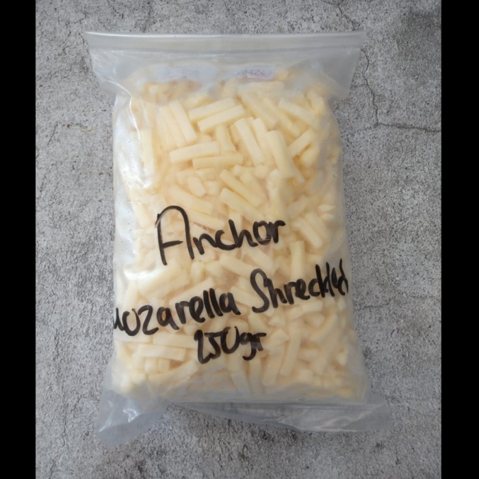 

Anchor Mozarella Shredded Extra Stretch 500 gram