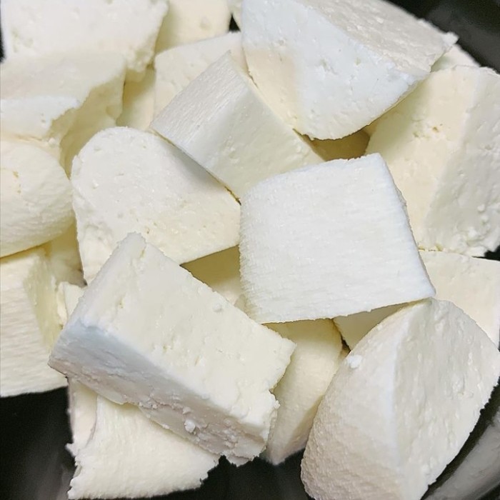 

Original Paneer 100 dari susu sapi nett 1 kg