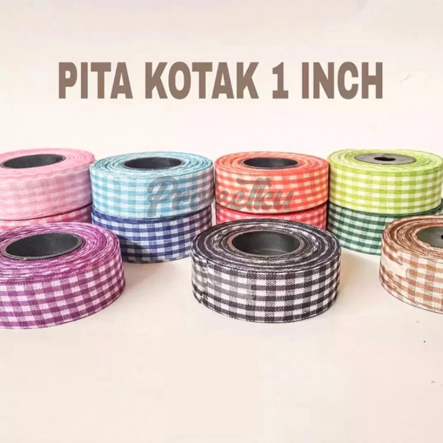 

PITA KOTAK 1 INCH (2.5 CM) PANJANG 20 YARD (18 METER)