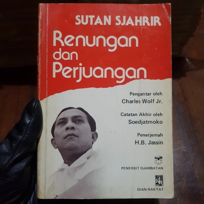 SUTAN SJAHRIR - RENUNGAN DAN PERJUANGAN TERJAMIN KUALITAS