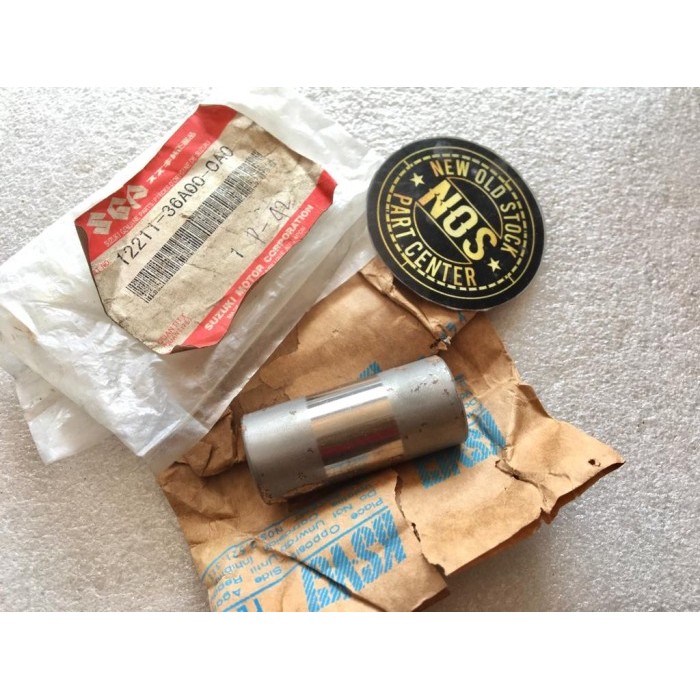 @@@@] BIG PEN STANG SEHER PISTON BESAR BAGIAN BAWAH SUZUKI RGR 150 ORI SGP