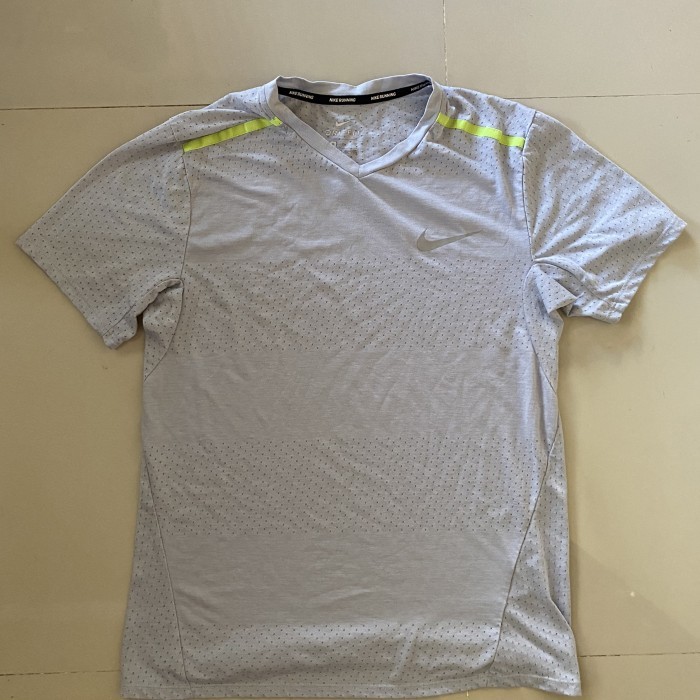 JERSEY RUNNING NIKE GREY 0072