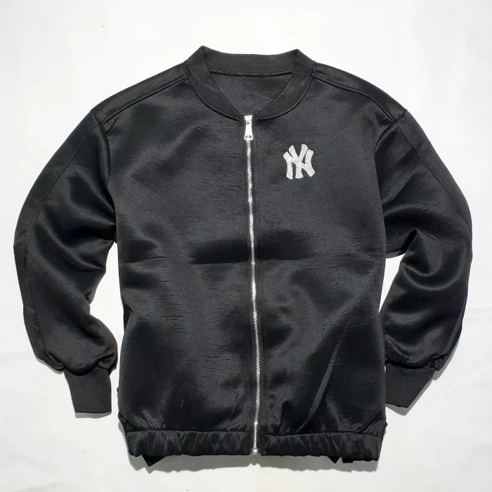 JAKET TRACKTOP MLB N06