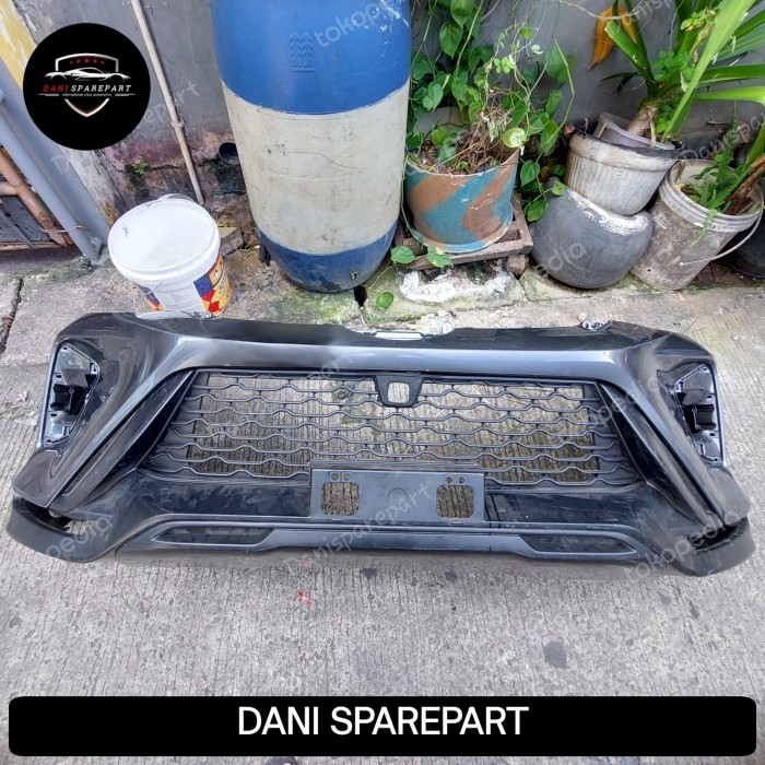 BEMPER BUMPER DEPAN TOYOTA FORTUNER 2021 2022 LEGENDER
