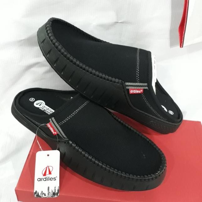 Sepatu Sandal Slop Karet Pria Ardiles Straider Hitam