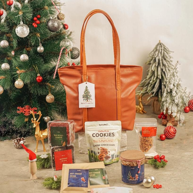 

Ready Hampers Natal / Christmas Hampers / Parcel Natal - Premium Leather Bag - Set Holiday - Luckybite Murah