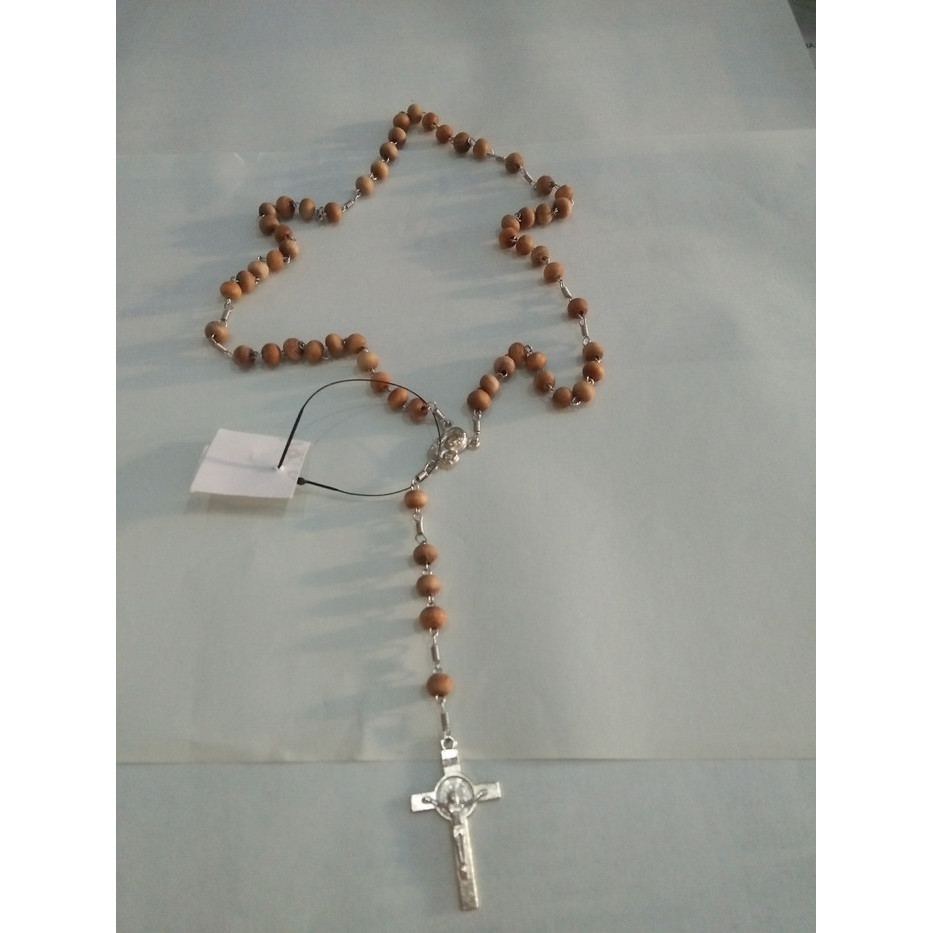 Rosario Kayu Cendana Tua