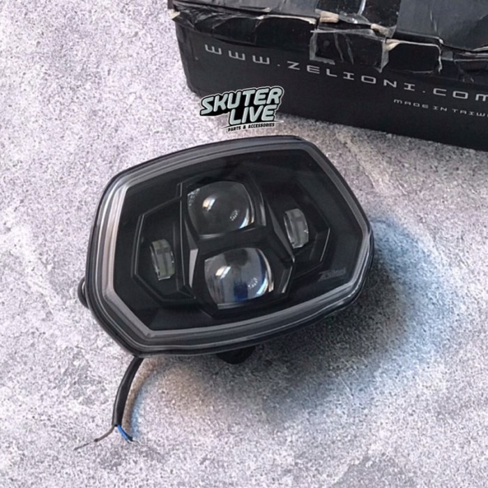 {Bekas} Headlamp Daymaker Zelioni Smoke Vespa Sprint 2nd Murah