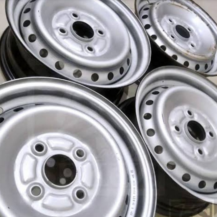 VELG KALENG RING R14 PCD 114 MULUS NO KROPOS AVANZA XENIA KIJANG TOYOT