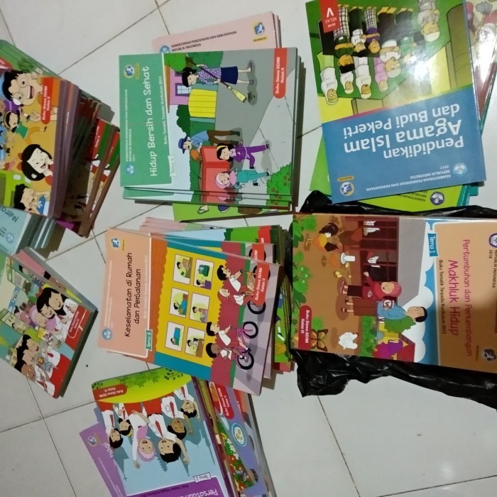 

Paket Buku Tematik Kelas 1 khusus grosir