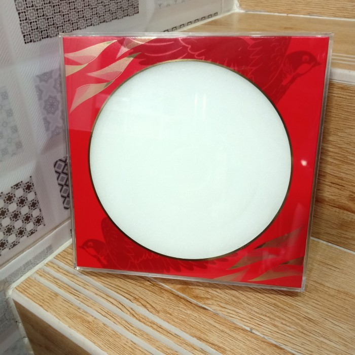 

Kotak Kemasan Sarang Burung Walet Frame Bulat List Merah Persegi Promo