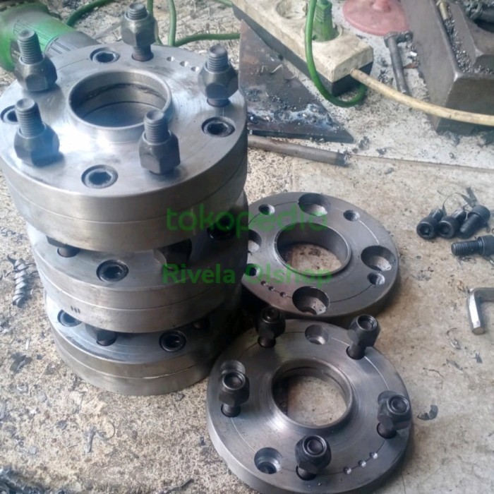 evannew Adaptor velg 4 cm AGYA / YARIS / JAZZ ke INNOVA 4X100 ke 5x114 (2pcs)