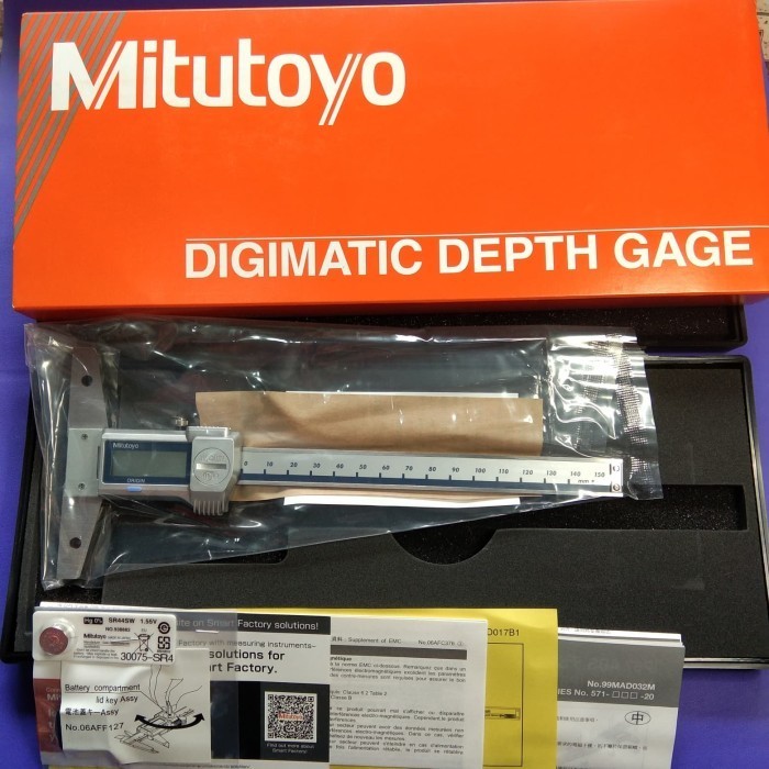 

newgan!! Caliper depth gage digital 0-150 mm original Japan Mitutoyo new