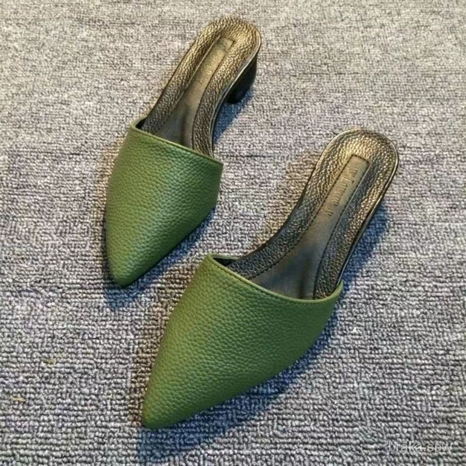 Sepatu Wanita Hak Rendah Retro Modis Sandal Bawah Lembut Sandal Ujung Tertutup Dopamin Kulit Asli