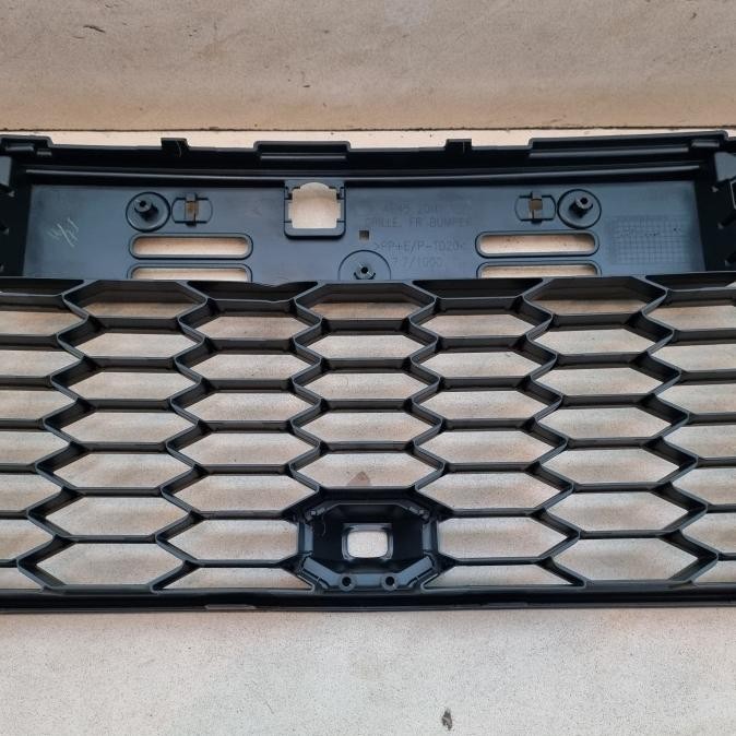 Grill Bemper With Hole Camera 360 Asli Mitsubishi New Pajero 2022  Ready