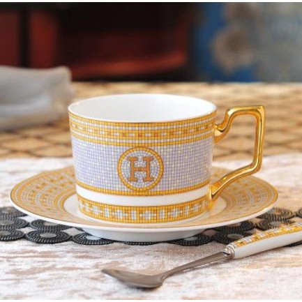Hermes Mug / Hermes Tea Mug / Hermes Plate / Perlengkapan Set Makan H