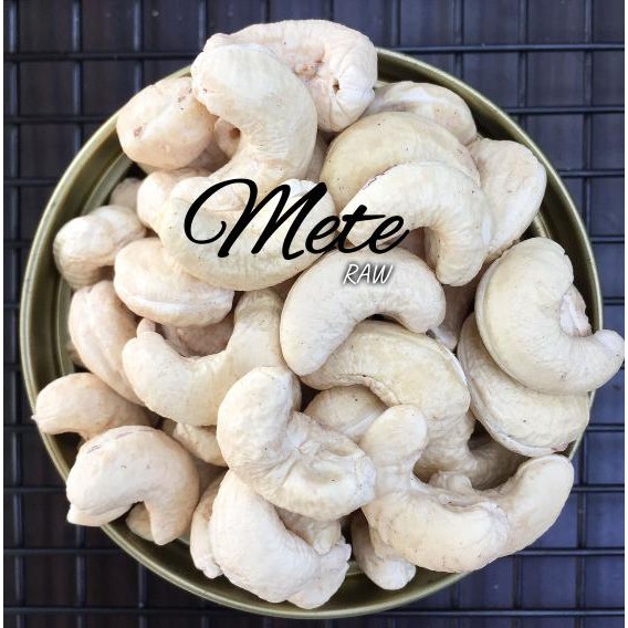 

terbaru kacang mede utuh / mede/ kacang mete / mente - 500gr