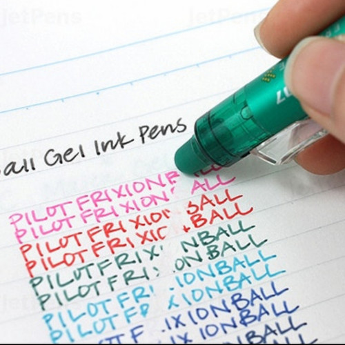

Terbaru (1PCS) PULPEN PILOT FRIXION BLRTFR5 & BLRTFR7 CLICKER / ERASABLE PEN TINTA BISA DIHAPUS