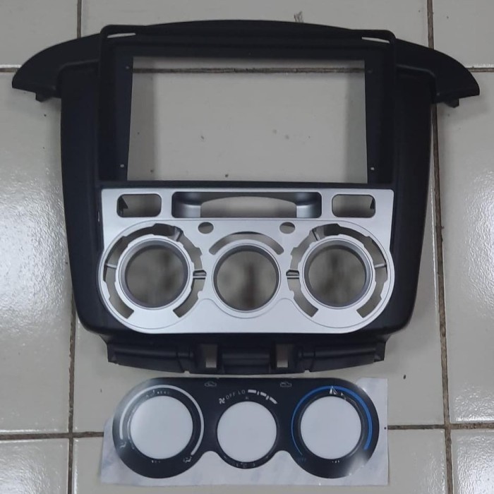 Terlaris Frame Double Din Android 9 Inch Innova