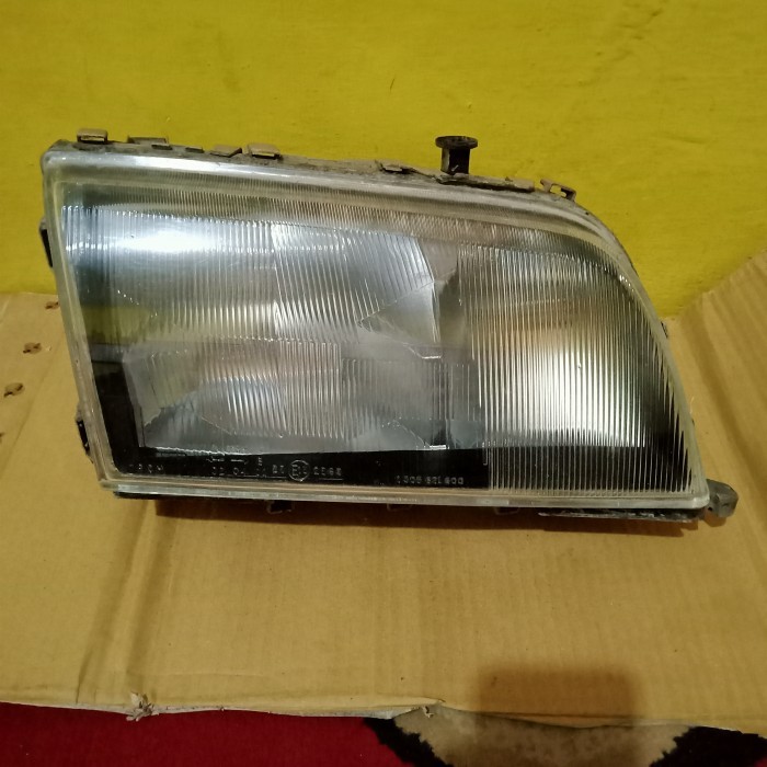 headlamp Mercedez Benz w202 original