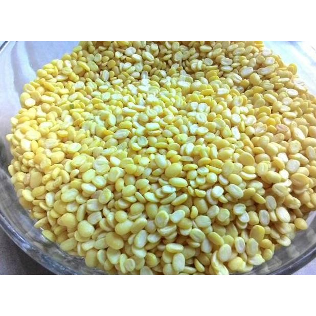 

Kacang Hijau Kupas / Hulled Mung Split Mung Beans - 1Kg Terlaris