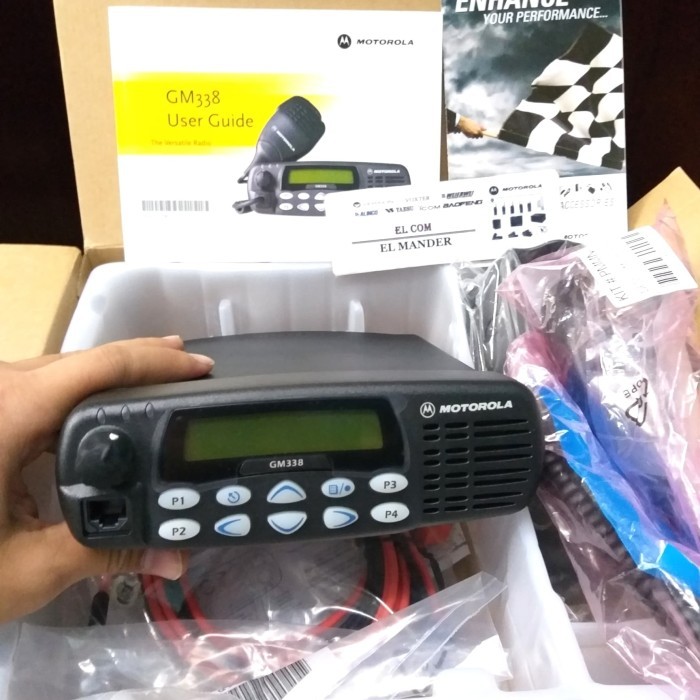 TERBARU RADIO RIG MOTOROLA GM 338 UHF 400 GARANSI RESMI - RIG MOTOROLA GM338