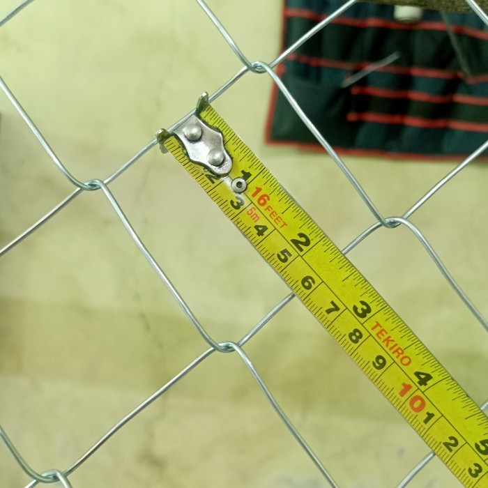 kawat galvanis 2.1mm 1.5x10m lubang 5.5cm