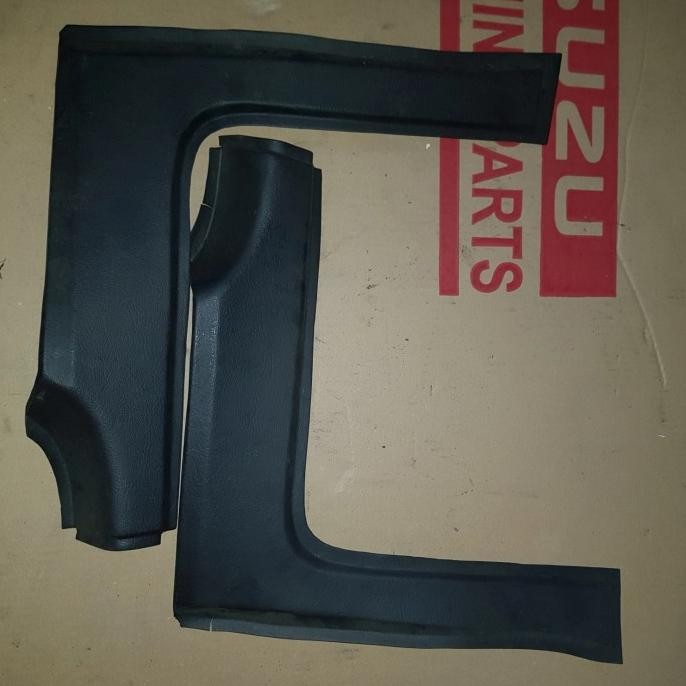 Garnish Kaca Wing Belakang Kanan - Kiri Mobil Panther New Hi-Grade  Ready