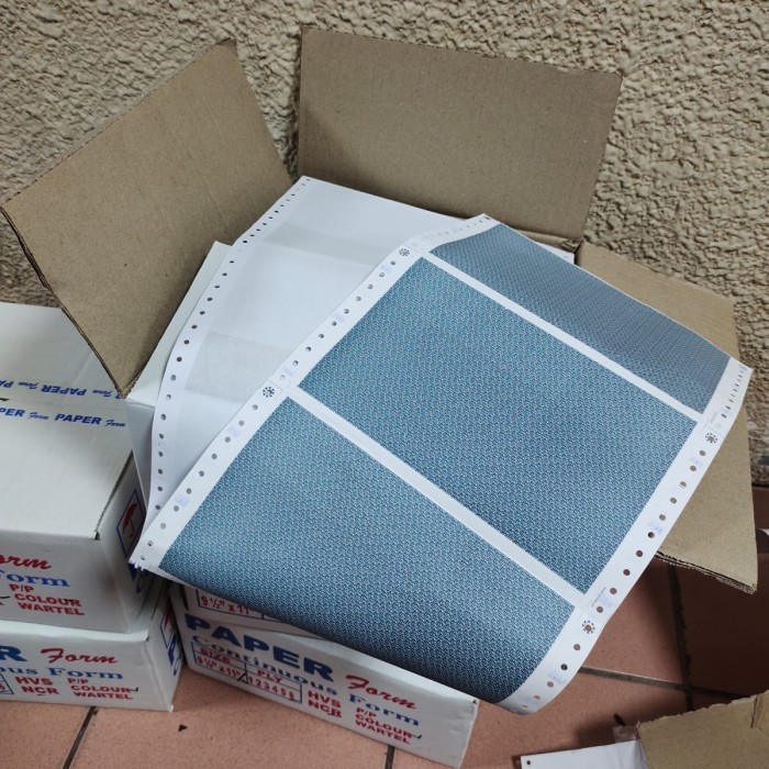 

continuous form slip gaji 3 ply / kertas computer slip gaji 3 ply