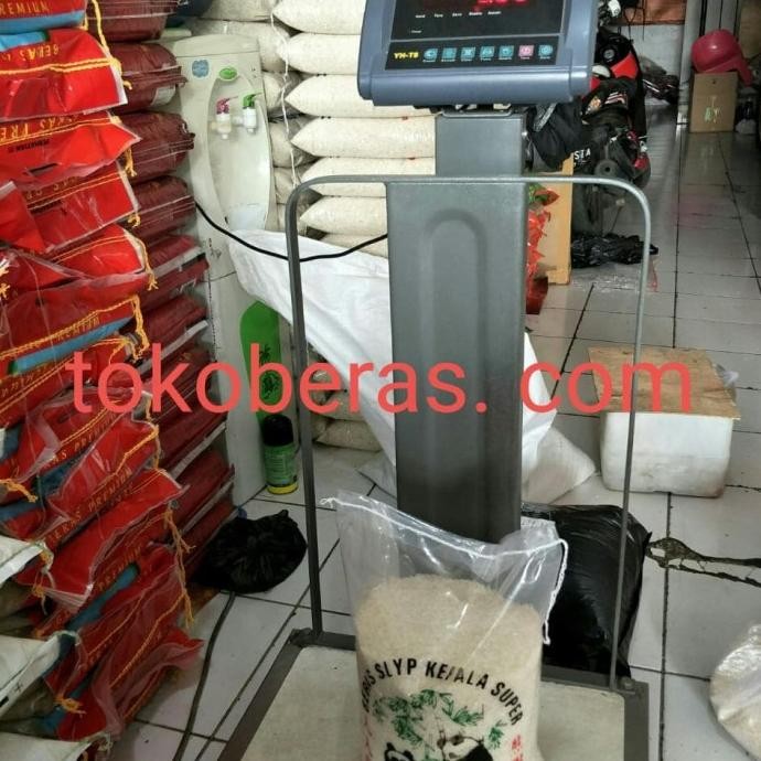 

TERSEDIA BERAS MEREK CAP PANDA 5KG WANGI PULEN PUTIH ENAK BISA GOJEK