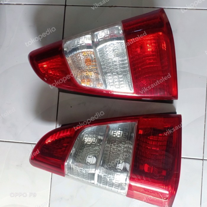 stoplamp lampu belakang Innova 2008 2009 2010 2011
