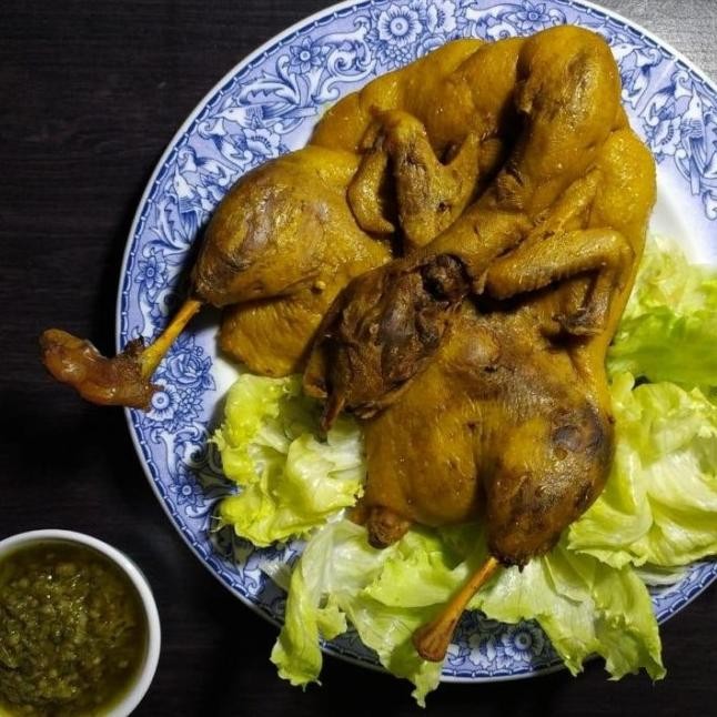 

Ayam Bakar Kuning Kampung Pejantan Sambal Hijau