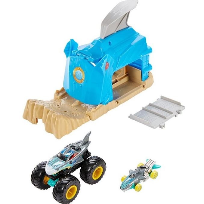 Hot Wheels / HotWheels Track Monster Truck Launcher Team Shark Wreak