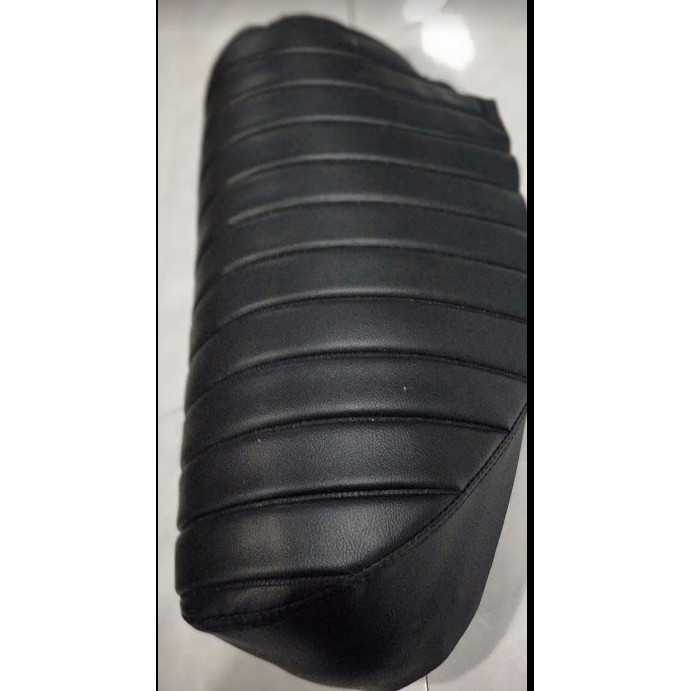 kulit jok CAFE W175 model japs garis samping sarung jok motor W175 RESTOCK