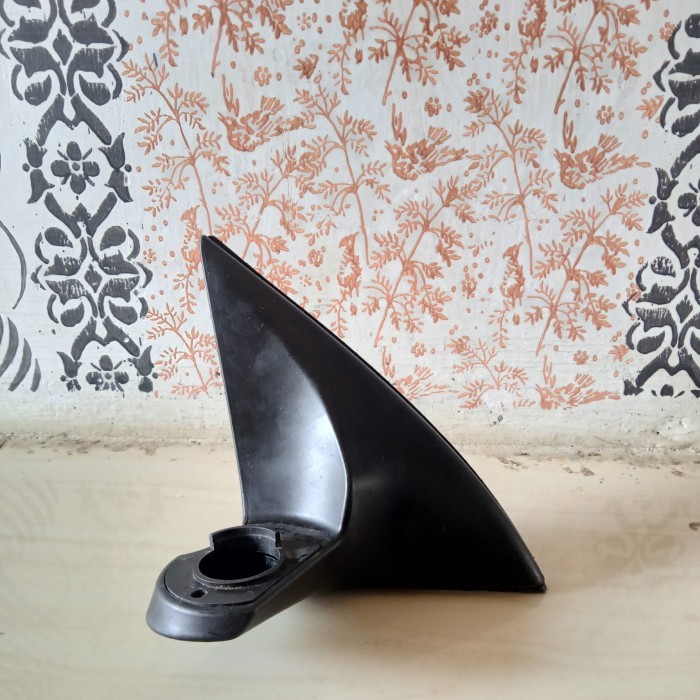 kaki dudukan spion xenia vvti 2007 2008 2009 2010 2011 original