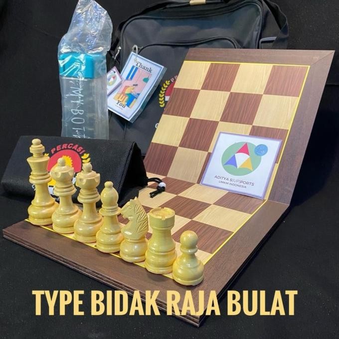 Papan Catur Standar PERCASI buah catur kayu