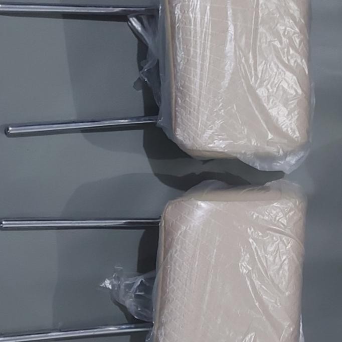 Headrest Jok Belakang Ertiga Sandaran Kepala Jok Mobil Suzuki Restock