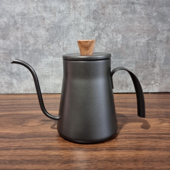 

TERBARU MANUAL BREW COFFEE KETTLE BLACK LID 400ML TEKO LEHER ANGSA KOPI MANUAL